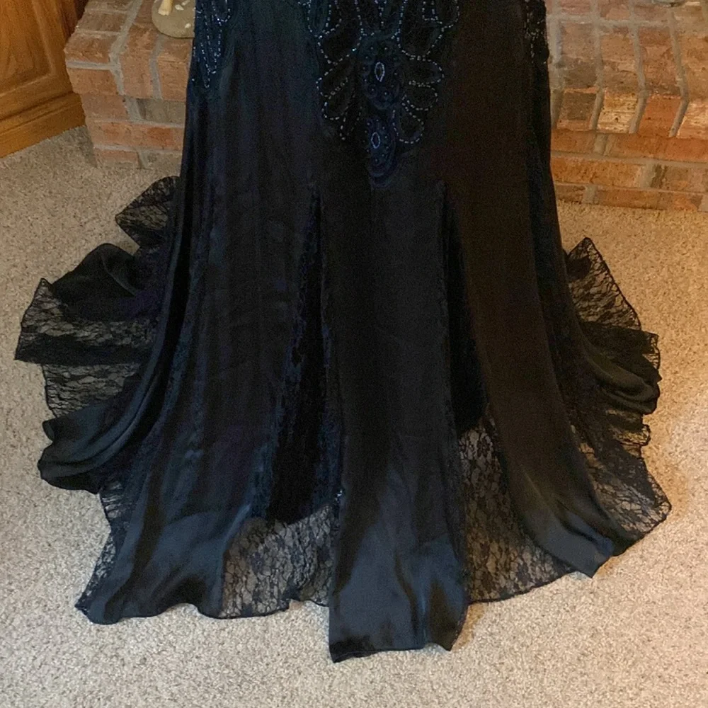 Sue Wong nocturnal black formal gown size 10 - Picture 4 of 17